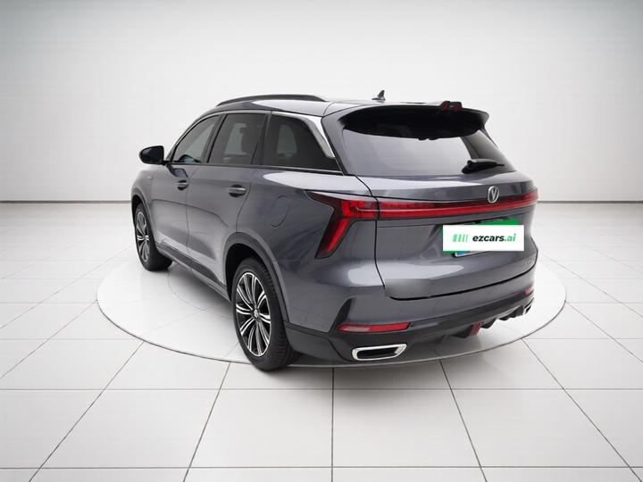 CS75 PLUS 2023 3rd Gen 1.5T AT Premium photo 4