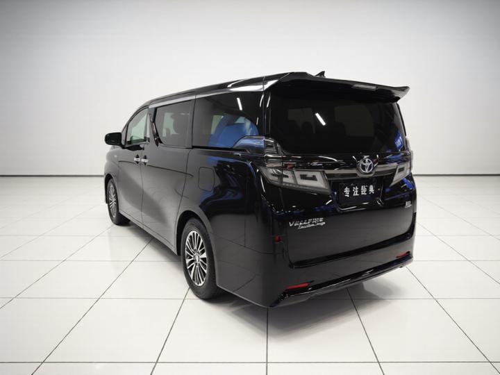 2020 Hybrid 2.5L photo 4