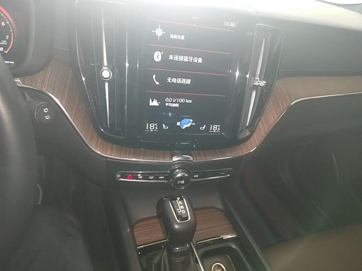 XC60 2021 T5 AWD Luxury photo 8