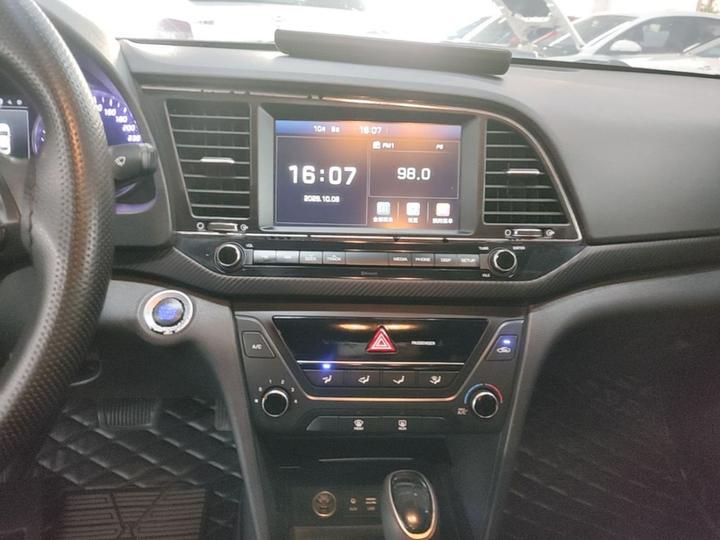 Elantra 2016 1.4T DCT photo 8