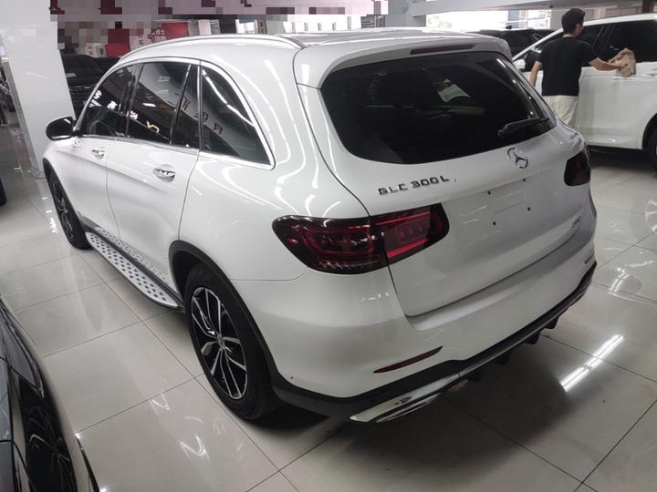 GLC 2020 GLC 300 L 4MATIC Dynamic photo 4