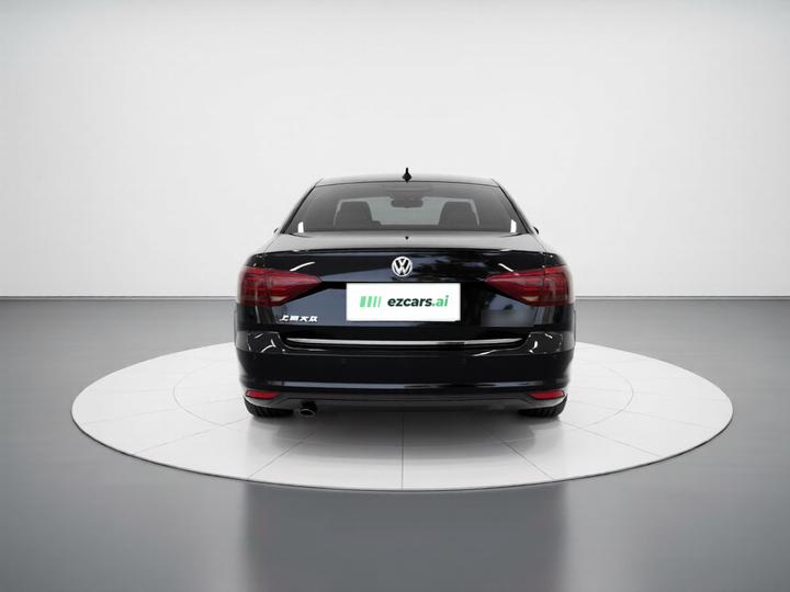 Lavida 2015 1.6L AT photo 5