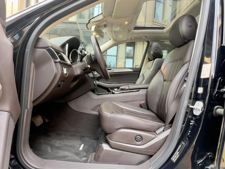 GLE Imported 2015 GLE 320 4MATIC photo 6