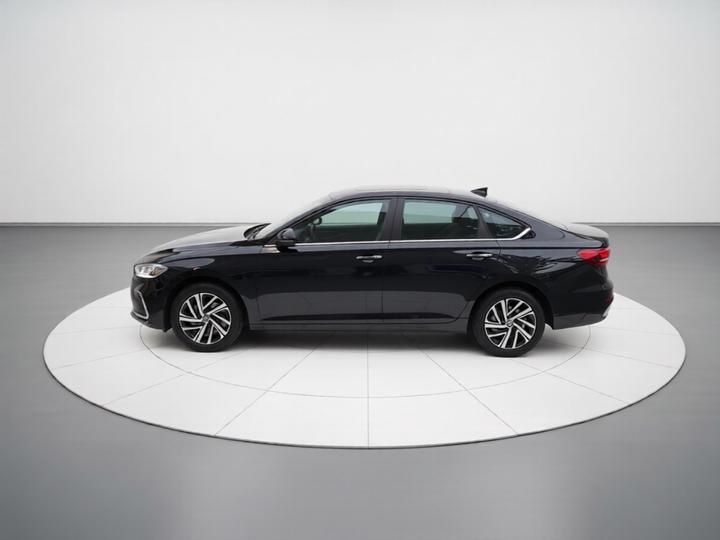 Lavida 2023 280TSI DSG photo 3