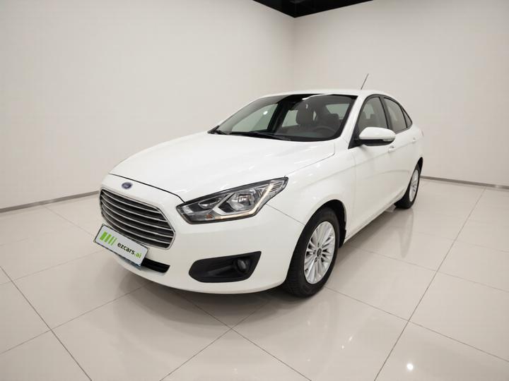 Escort 2015 1.5L AT Comfort