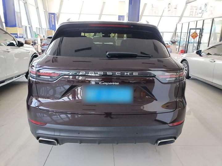 2019 Cayenne 3.0T photo 3