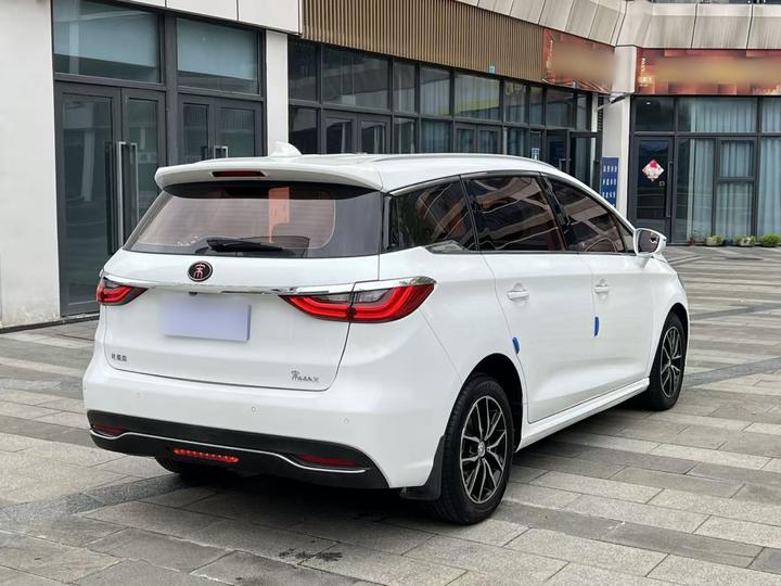 Song MAX 2017 1.5T AT Connected Elite 7-Seater photo 6