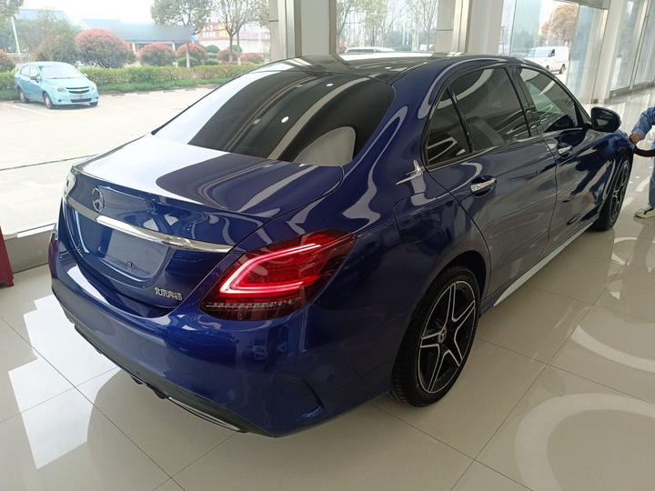 C-Class 2021 C 260 L Sport Starlight Edition photo 4
