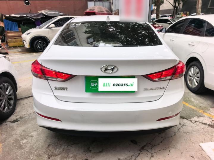 Elantra 2019 1.5L CVT Smart Elite photo 3
