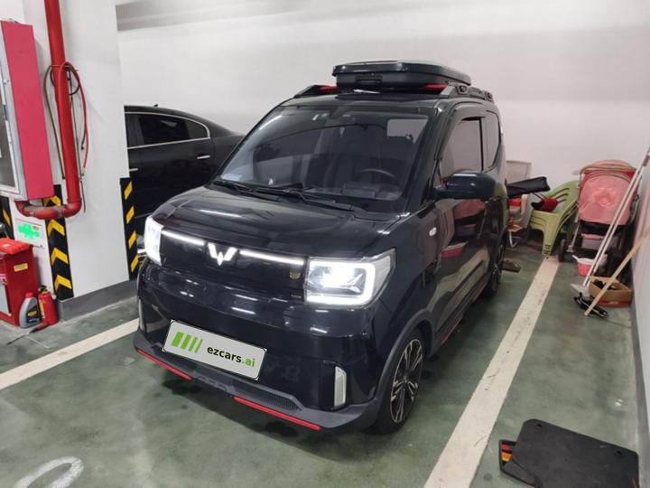 Hongguang MINIEV 2022 GAMEBOY 300km LFP