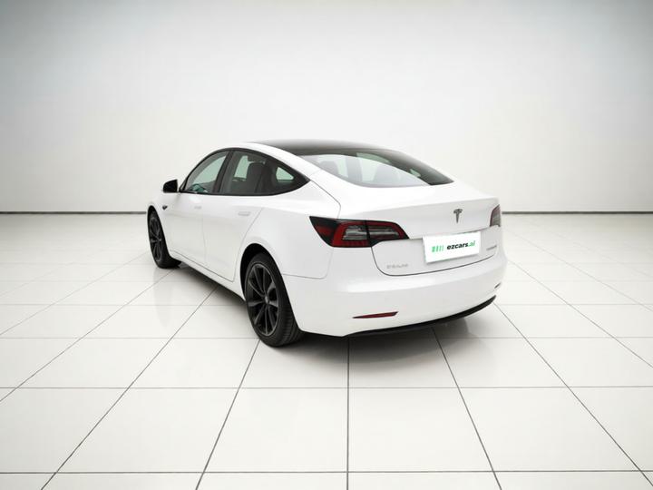 Model 3 2022 RWD photo 4