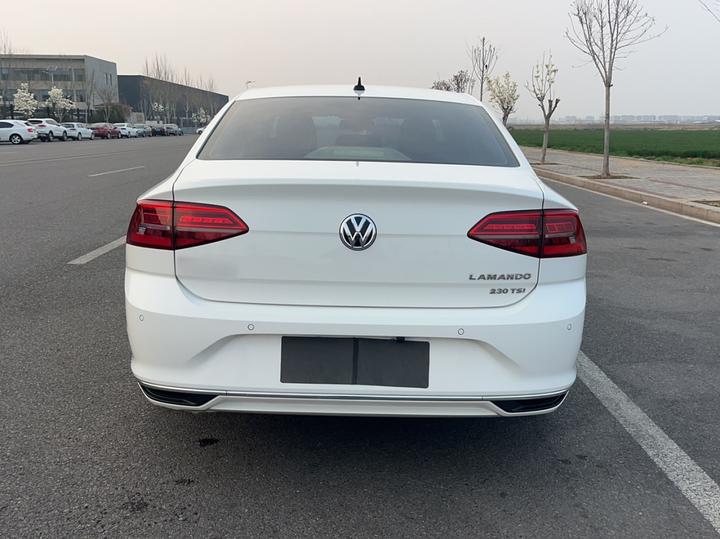Lamando 2021 230TSI DSG photo 3