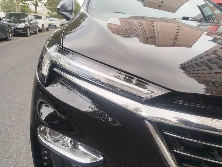 2022 652T RWD Premium 7-Seater photo 7