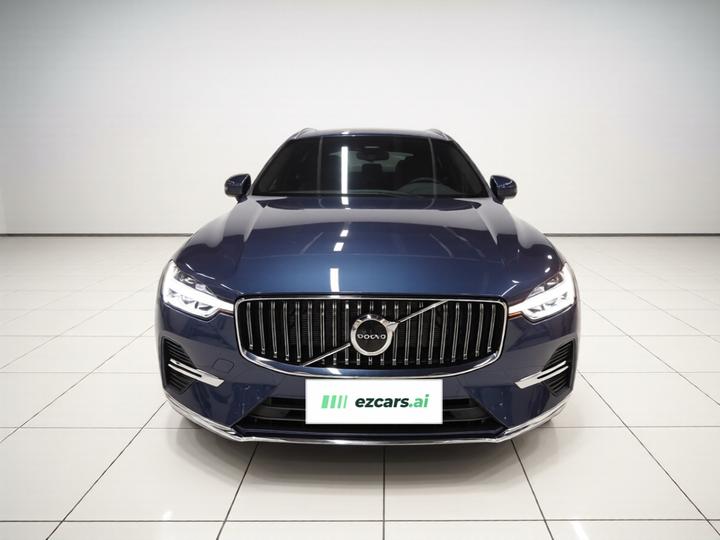 XC60 2024 B5 AWD Luxury photo 2