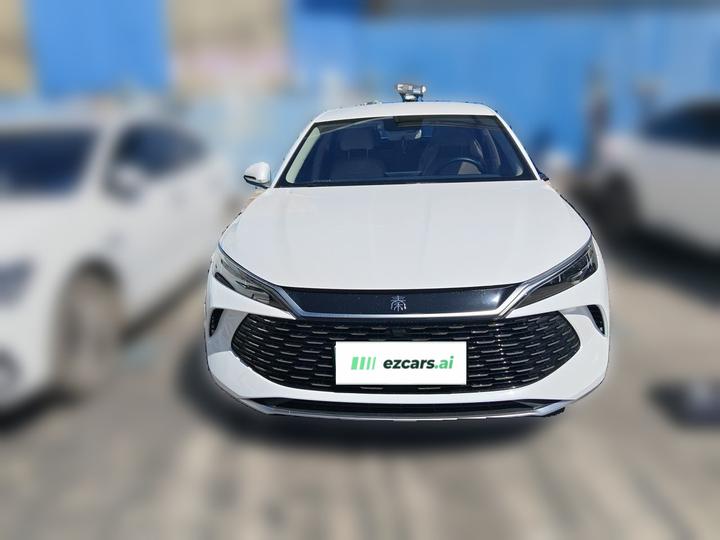 Qin L 2024 DM-i 80KM Leading photo 2