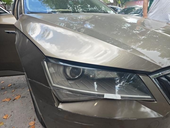 Superb 2016 TSI280 DSG photo 7