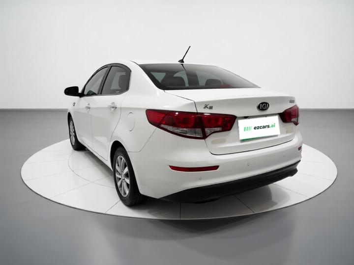 K2 2015 Sedan 1.4L AT GLS photo 4