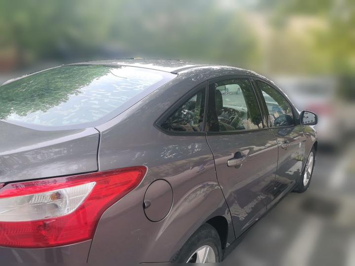 Focus 2012 Sedan 1.6L MT photo 6
