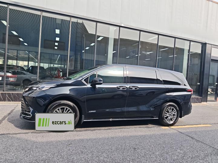 Sienna 2023 2.5L Hybrid Comfort photo 4