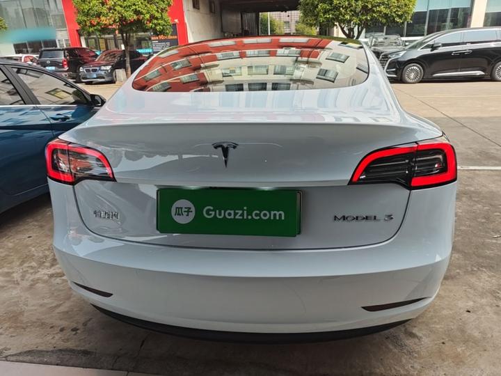 Model 3 2022 RWD photo 5