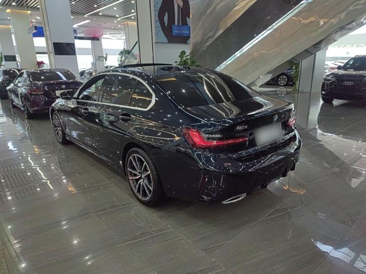 3 Series 2025 325Li M Sport Package photo 4