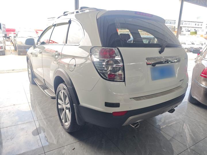 2014 2.4L AWD Flagship 7-Seater photo 4