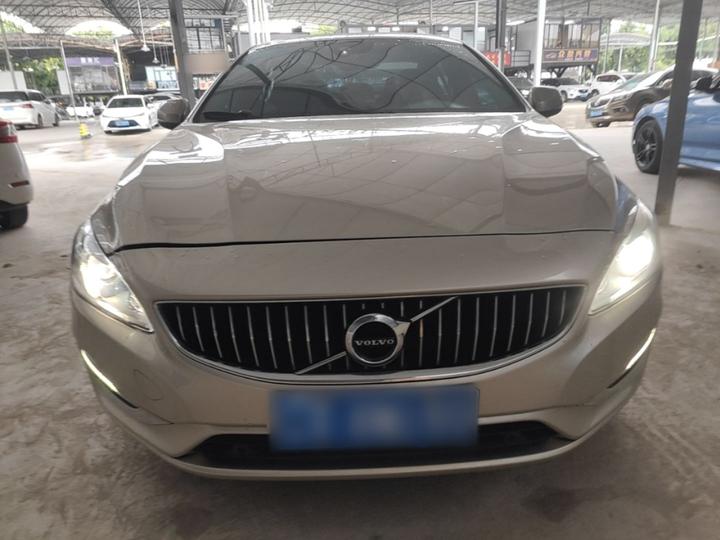S60 2019 S60L Facelift T5 Advanced photo 2
