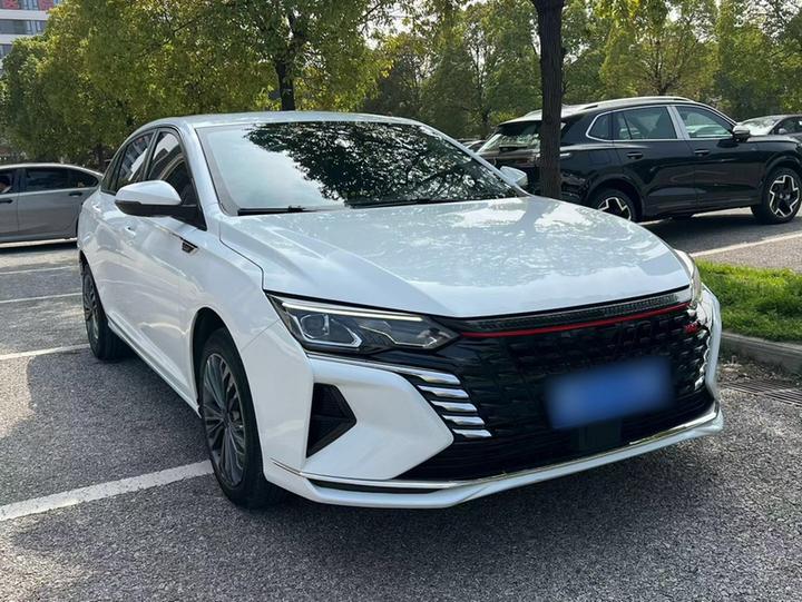 Yixuan MAX 2023 1.5T