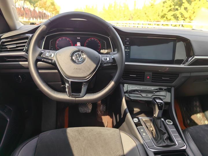 Sagitar 2021 280TSI DSG Luxury Connected photo 6