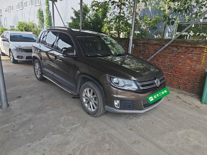 Tiguan 2015 1.8TSI AT RWD Comfort photo 3