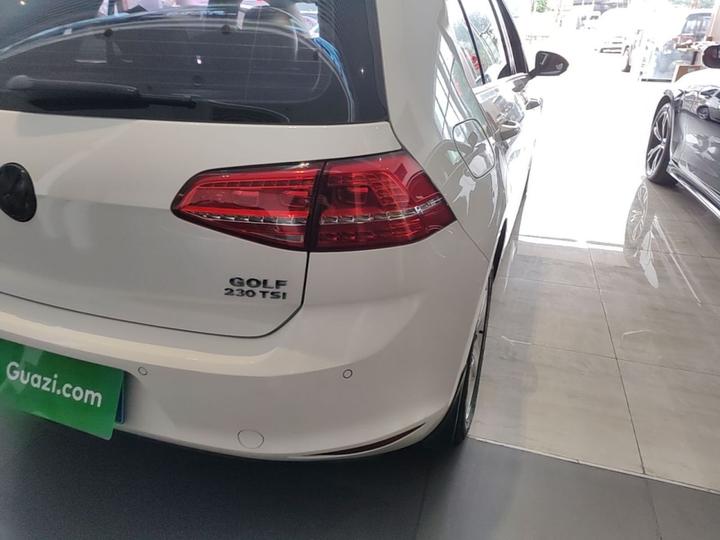 Golf 2016 230TSI AT Comfort photo 7