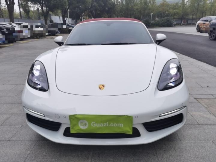718 2022 Boxster 2.0T photo 2