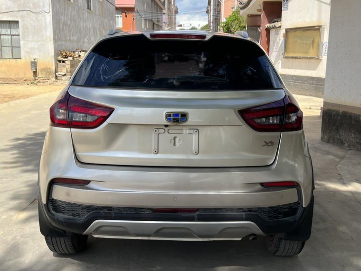Vision X3 2019 Upgraded 1.5L MT Premium photo 5