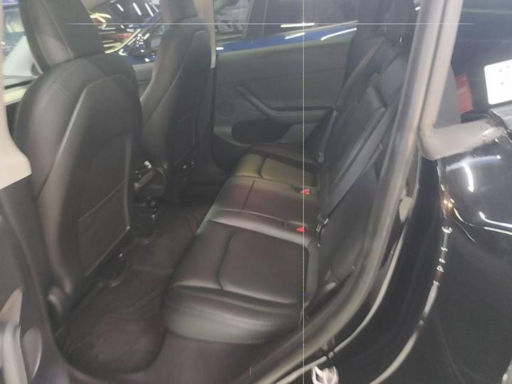 Model Y 2022 Long Range AWD photo 5