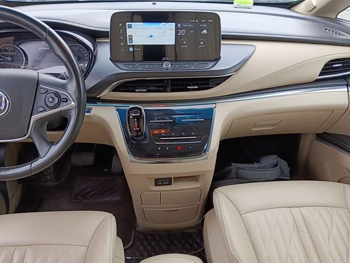 GL8 2023 Facelift Luxury photo 8