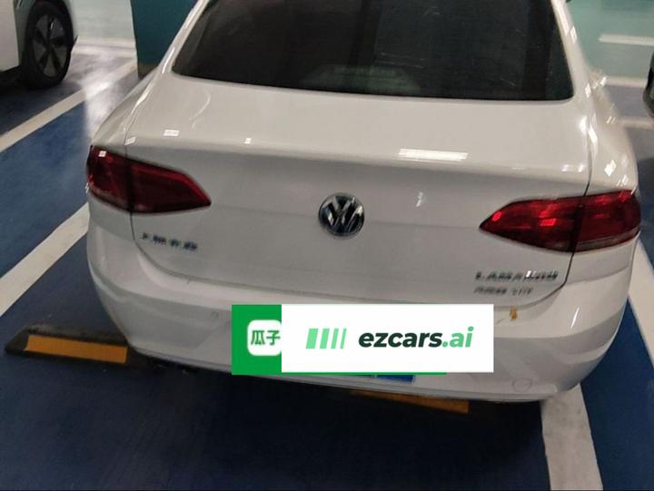 Lamando 2015 280TSI DSG Comfort photo 6