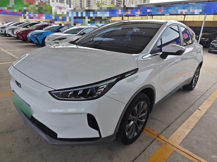 C 2022 C400