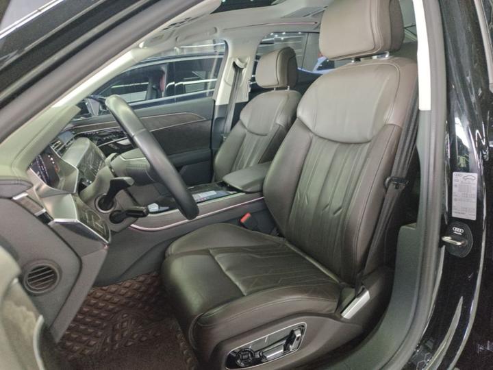 A8 2019 Plus A8L 50 TFSI quattro Comfort photo 6