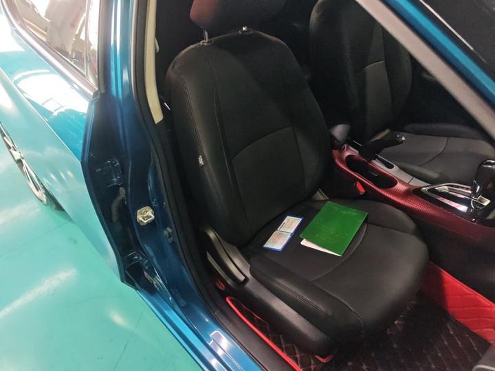 2016 1.6L CVT photo 4