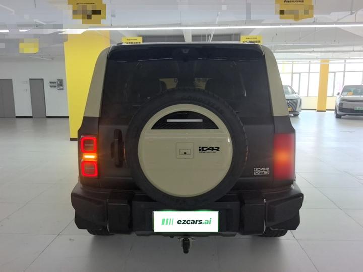 iCAR V27 2026 200KM AWD 500 photo 3