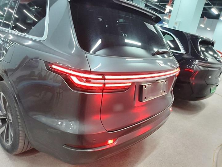 Li Auto ONE 2021 EREV 6-Seater photo 5