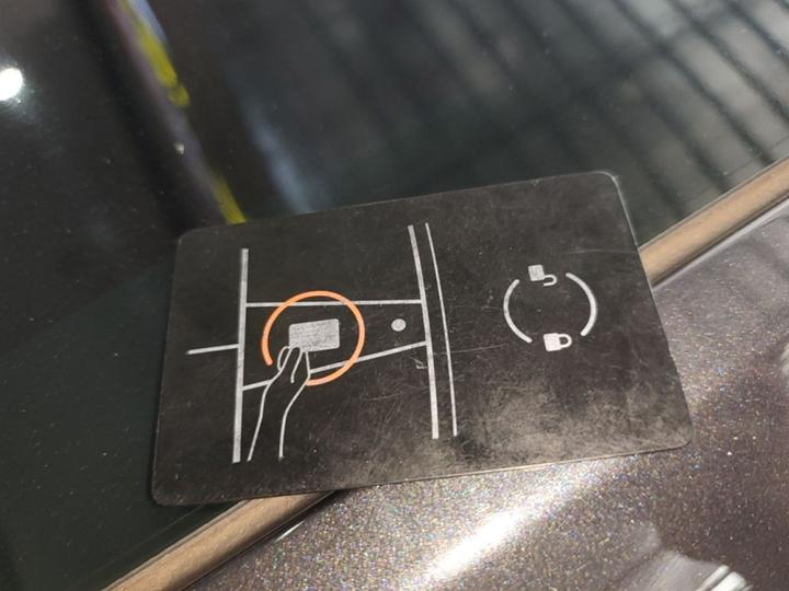 Model Y 2021 Standard Range RWD photo 8