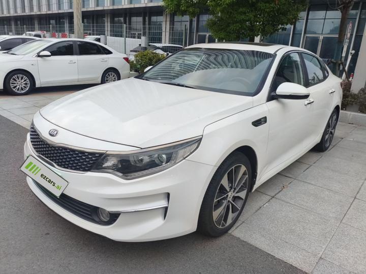 K5 2016 2.0L AT LUX
