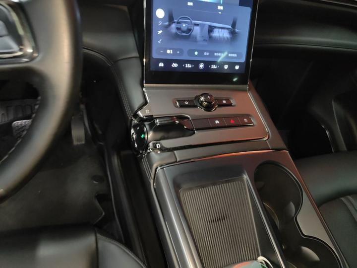 ES6 2020 430KM Performance photo 5
