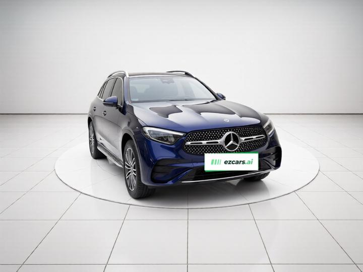 GLC 2023 GLC 300 L 4MATIC Dynamic 5-Seater photo 3