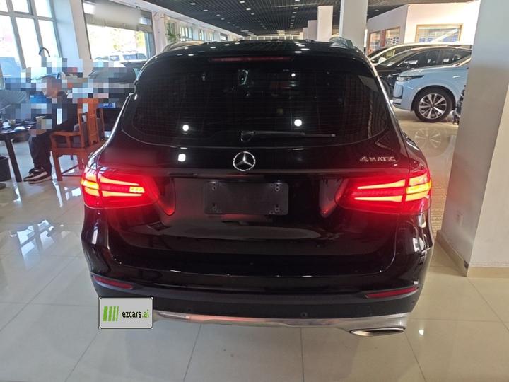 GLC 2016 GLC 260 4MATIC Luxury photo 3
