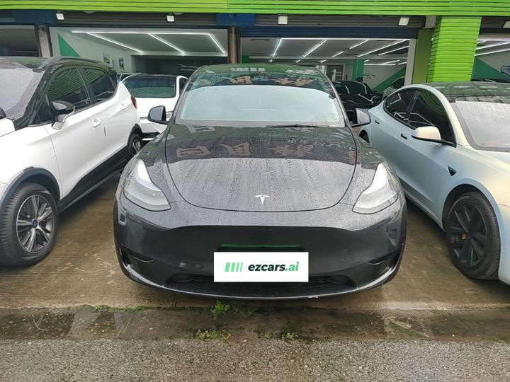 Model Y 2024 RWD photo 2