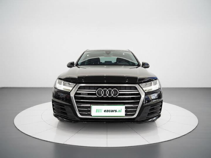 Q7 2019 45 TFSI Comfort photo 2