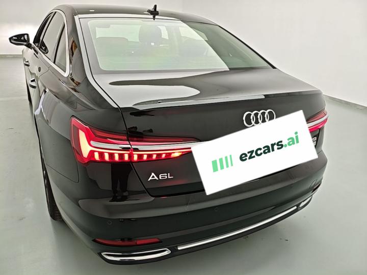 A6L 2022 40 TFSI Luxury photo 3