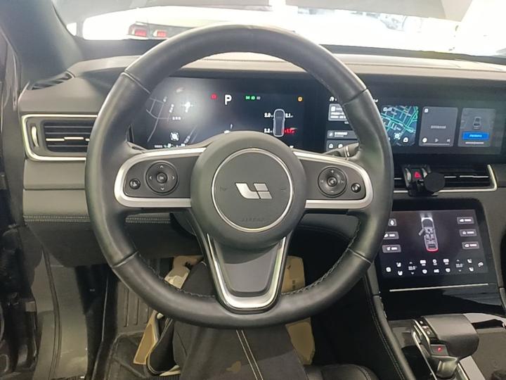 Li Auto ONE 2020 EREV 6-Seater photo 2